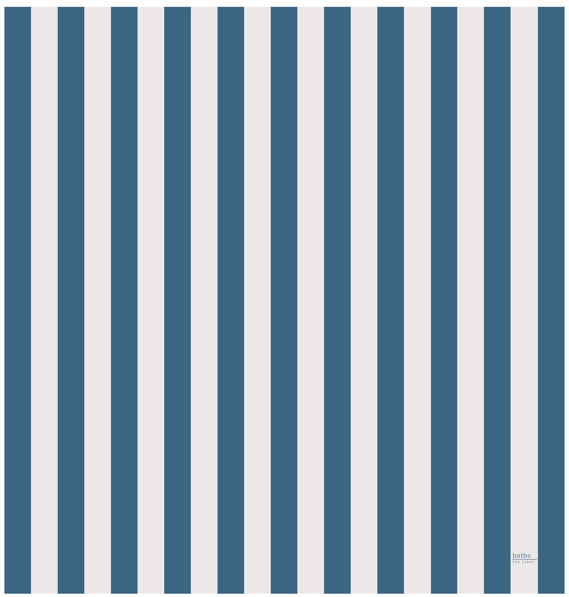 Sand-free beach towel in Deep Ocean blue green colour, made from recycled materials for eco-conscious beachgoers. Our minimalist design towels are quick-dry, ultra-absorbent, lightweight and compact, and come in a convenient neoprene water resistant pouch for easy transport or storing your sunnies, keys etc. while enjoying the outdoors. Sizes available: Kids, Regular and XL Share Towel