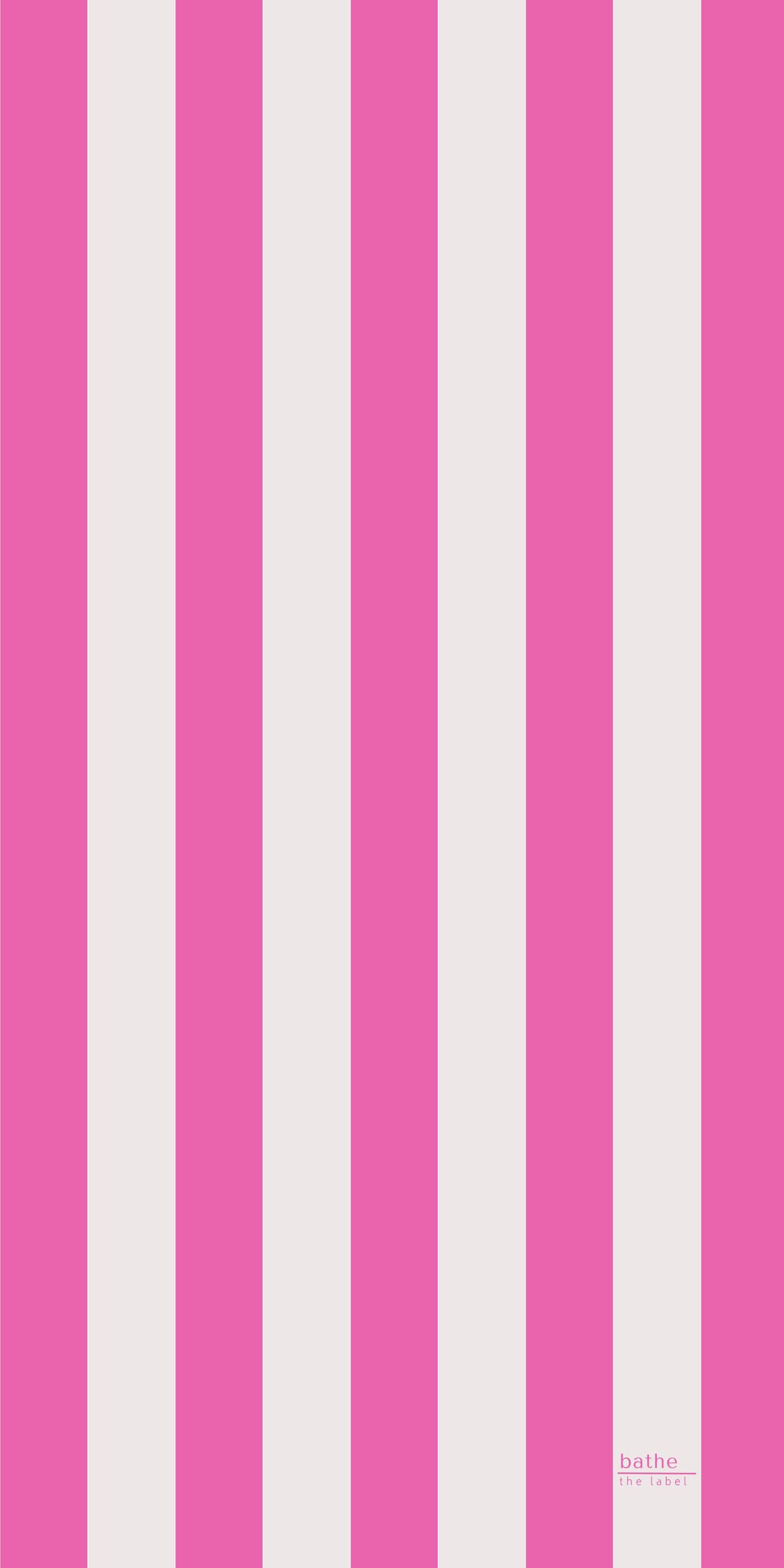 Kids size sand-free beach towel in pink colour, made from recycled materials for eco-conscious beachgoers. Our minimalist design towels are quick-dry, ultra-absorbent, lightweight and compact, and come in a convenient neoprene water resistant pouch for easy transport or storing your sunnies, keys etc. while enjoying the outdoors.